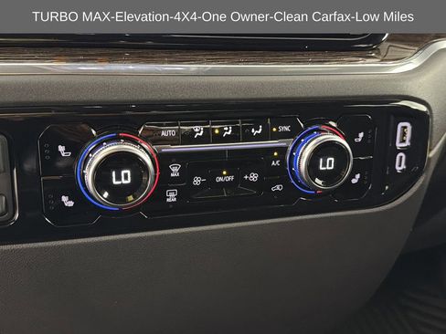 Used 2025 GMC Sierra 1500 Elevation image 30