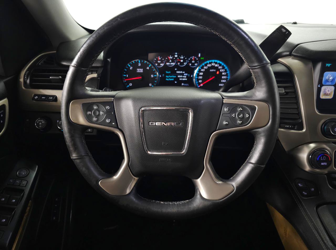Used 2017 GMC Yukon XL Denali w/ Open Road Package AWD/4WD image 20