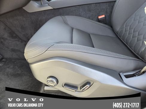 New 2026 Volvo XC90 B6 Plus w/ Protection Package Premier image 23