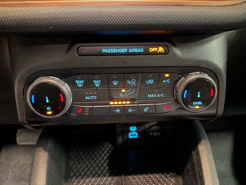 Used 2022 Ford Bronco Sport Outer Banks image 9