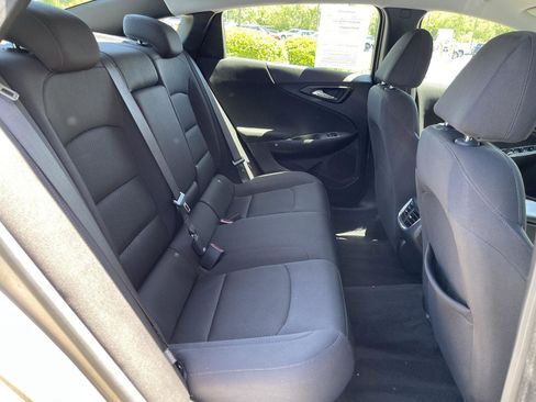 Used 2024 Chevrolet Malibu LT FWD image 33