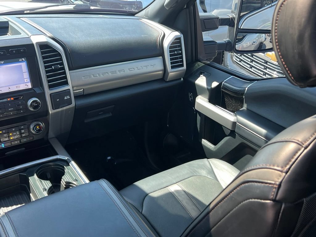 Used 2019 Ford F450 Platinum w/ Platinum Ultimate Package AWD/4WD image 19