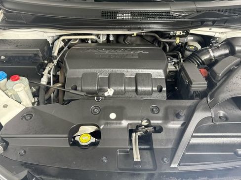 Used 2015 Honda Odyssey Touring Elite image 28