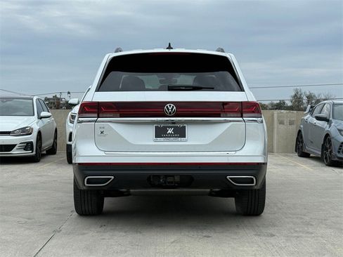New 2026 Volkswagen Atlas SE image 7