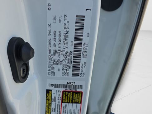 Certified 2025 Toyota Tundra 1794 Edition AWD/4WD image 29