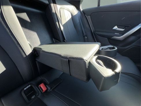 Used 2025 Mercedes-Benz CLA 250 4MATIC image 19