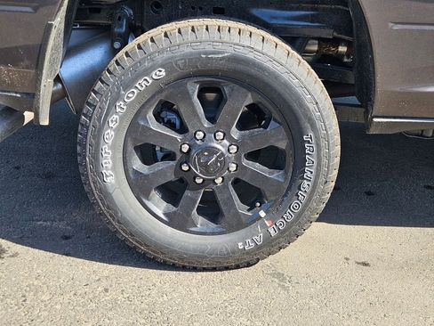 New 2026 RAM 2500 Laramie AWD/4WD image 9