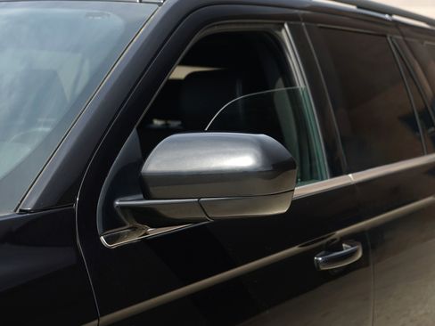 Used 2021 Ford Expedition Max XLT AWD/4WD image 9