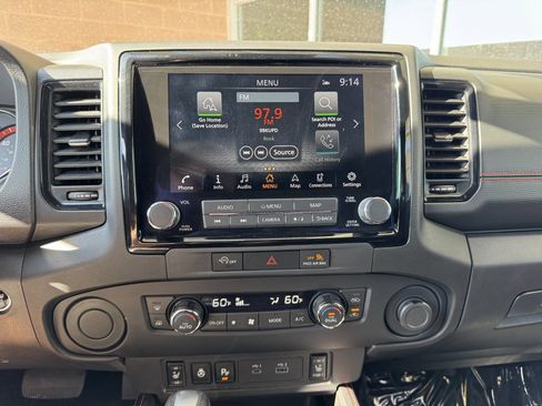 Used 2024 Nissan Frontier Pro-X w/ Pro Convenience Package image 19