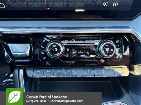 Used 2025 GMC Sierra 1500 Denali Ultimate image 34