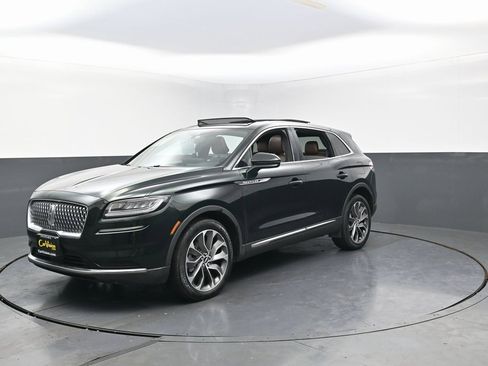 Used 2021 Lincoln Nautilus Reserve w/ Cargo Utility Package image 8