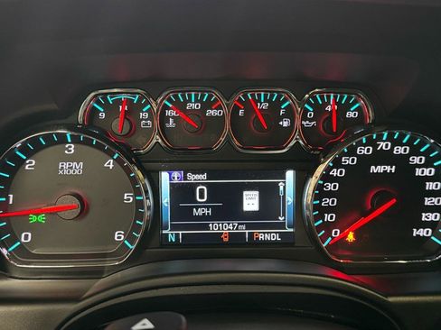 Used 2019 Chevrolet Tahoe LT image 21