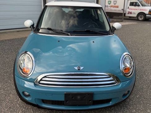 Used 2010 MINI Cooper Hardtop FWD image 9
