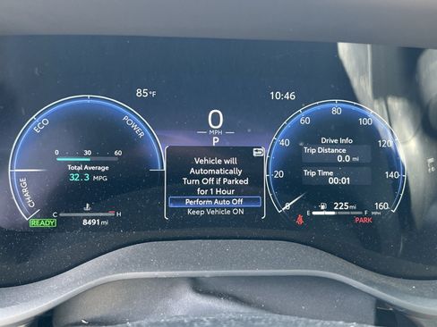 Used 2025 Toyota Sienna Platinum AWD/4WD image 15