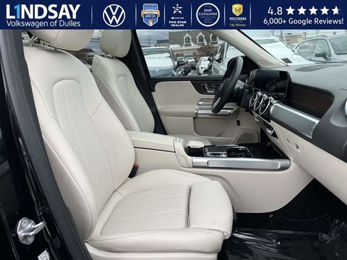 Used 2020 Mercedes-Benz GLB 250 4MATIC image 11