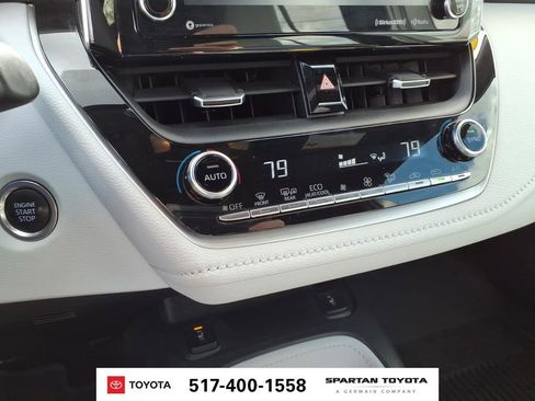Used 2021 Toyota Corolla XSE FWD image 20