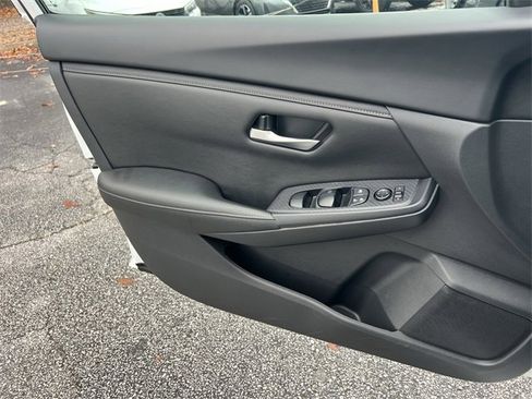 Certified 2024 Nissan Sentra SV image 16