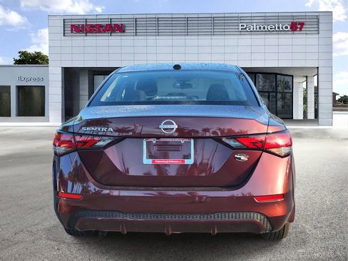 Used 2025 Nissan Sentra SV image 5