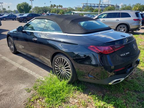 Certified 2024 Mercedes-Benz CLE 300 4MATIC Cabriolet image 4
