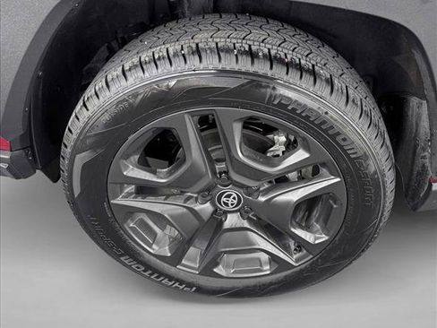 Used 2024 Toyota RAV4 Adventure image 9