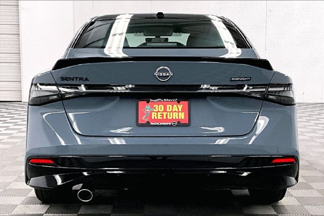New 2027 Nissan Sentra SR w/ SR Premium Package FWD image 5