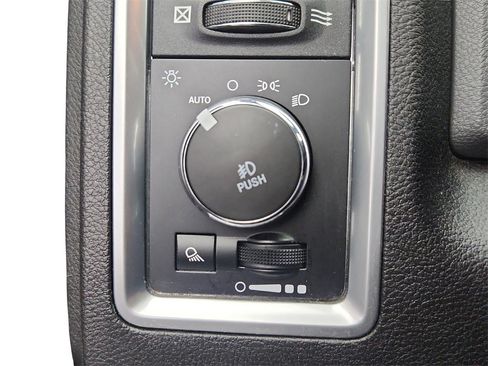 Used 2017 RAM 1500 Big Horn image 31