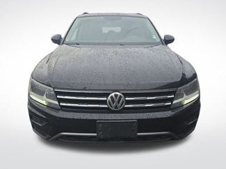 Used 2020 Volkswagen Tiguan SE w/ Panoramic Sunroof Package video 2