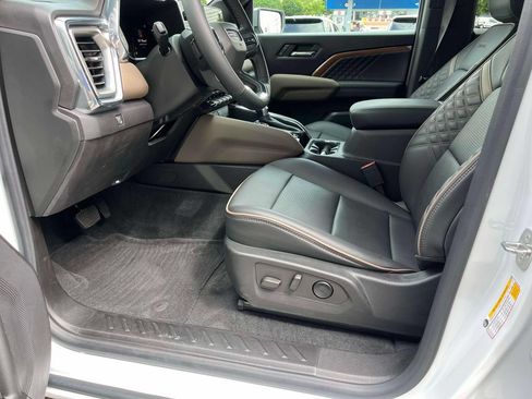 Certified 2023 GMC Canyon Denali AWD/4WD image 25
