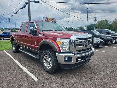 Used 2016 Ford F250 Lariat w/ Lariat Ultimate Package AWD/4WD image 6