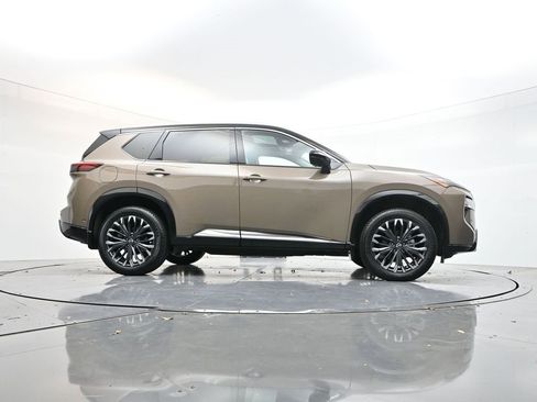 Used 2024 Nissan Rogue Platinum w/ Platinum Premium Package image 34