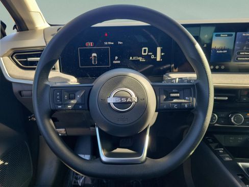 New 2026 Nissan Kicks S image 29