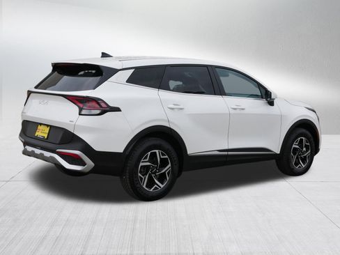 Certified 2023 Kia Sportage LX AWD/4WD image 7