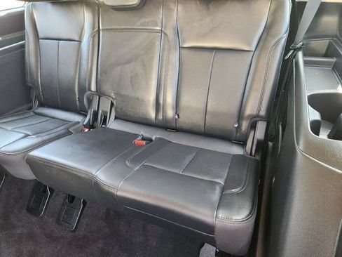 Used 2023 Ford Expedition XLT RWD image 31