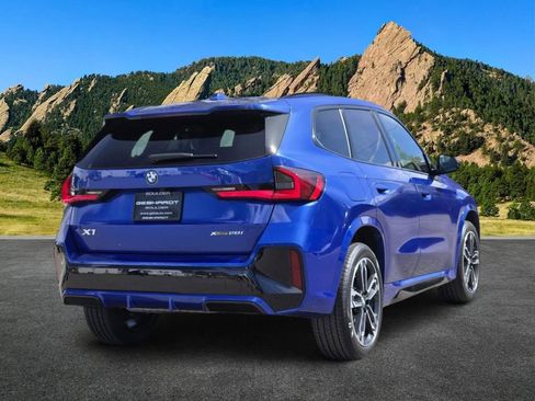 Certified 2025 BMW X1 xDrive28i w/ M Sport Package AWD/4WD image 6