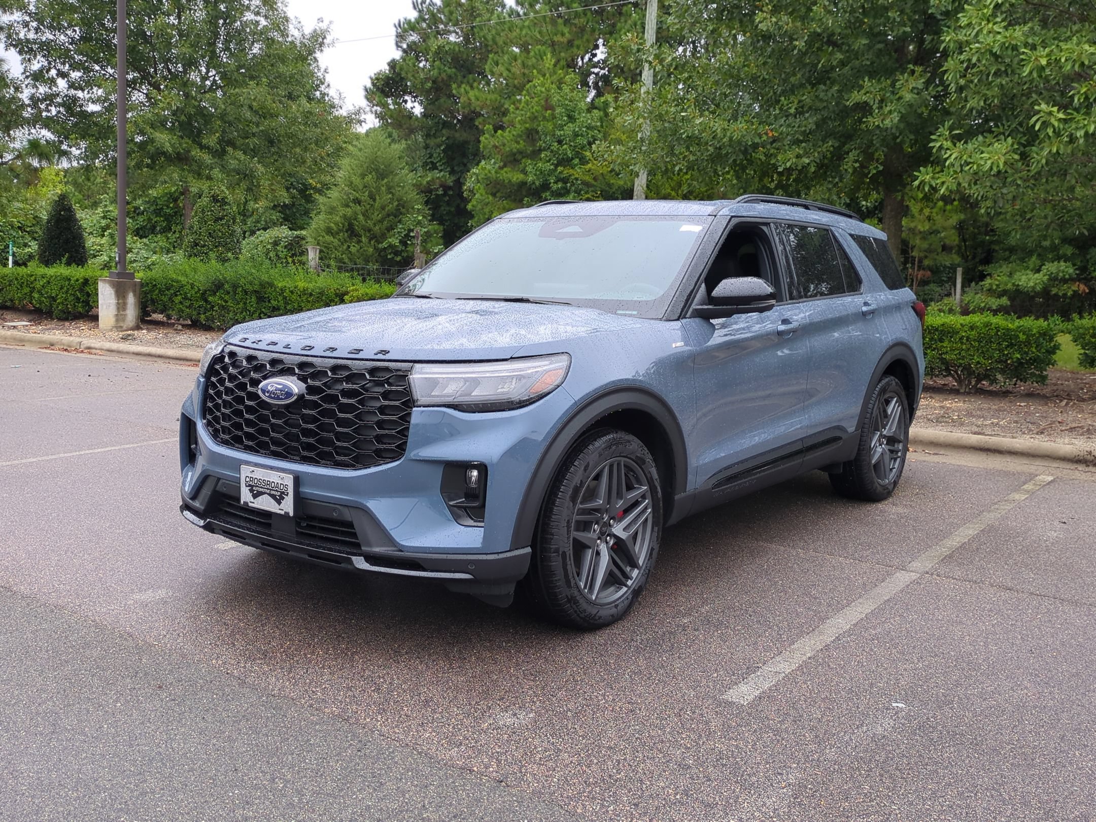 New 2026 Ford Explorer ST-Line w/ ST-Line Street Pack AWD/4WD image 8