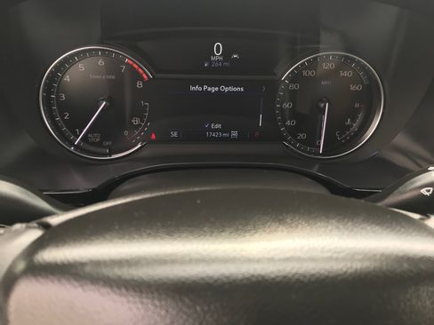 Certified 2025 Cadillac XT6 Premium Luxury image 2