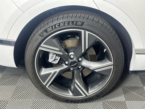 Used 2025 Genesis GV80 3.5T Prestige AWD/4WD image 17