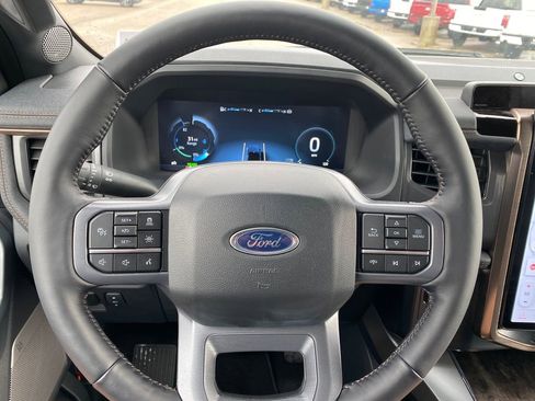 Used 2023 Ford F150 Lightning Lariat AWD/4WD image 16