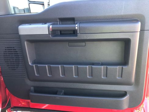 Used 2014 Ford F350 Lariat w/ Lariat Interior Package image 17