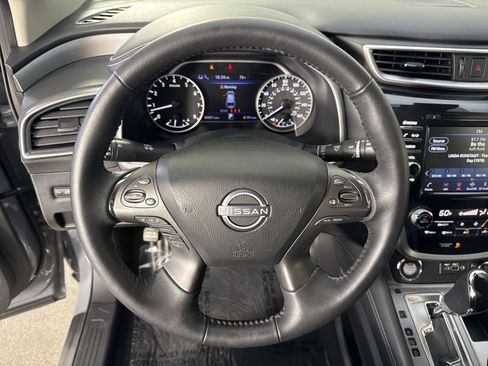 Certified 2023 Nissan Murano SV w/ SV Midnight Edition Package AWD/4WD image 12