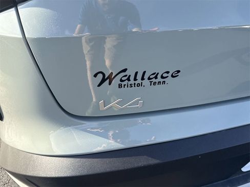 New 2025 Kia K4 EX image 7