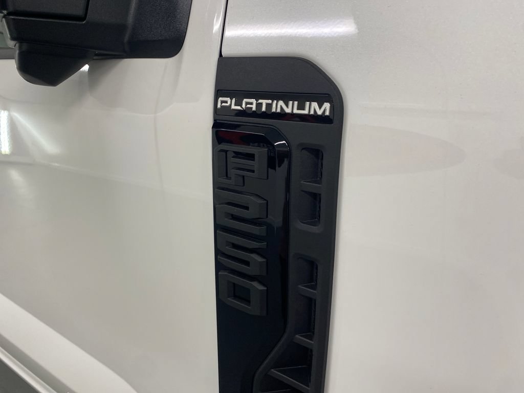 New 2026 Ford F250 Platinum AWD/4WD image 13