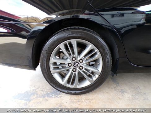 Used 2017 Toyota Camry SE FWD image 45