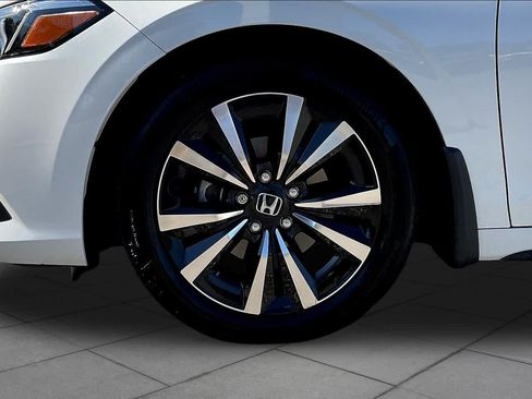 Used 2023 Honda Civic EX-L image 11