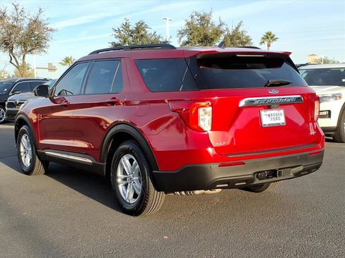 Certified 2021 Ford Explorer XLT w/ Class III Trailer Tow Package image 3