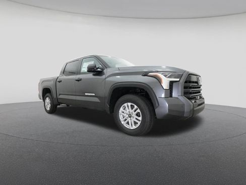 New 2025 Toyota Tundra SR5 AWD/4WD image 29