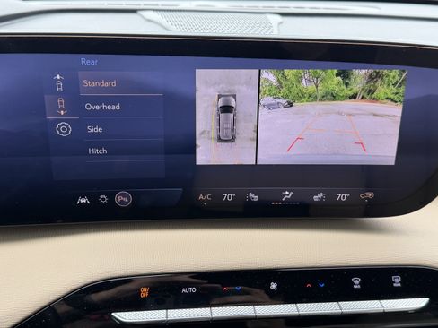 Used 2026 Buick Enclave Preferred w/ Power Package FWD image 14