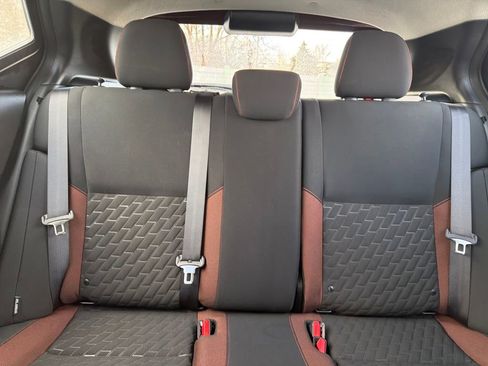 Used 2023 Nissan Kicks SR image 31