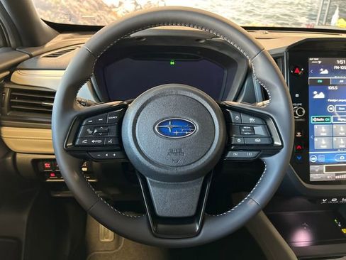 Used 2025 Subaru Forester Premium image 3