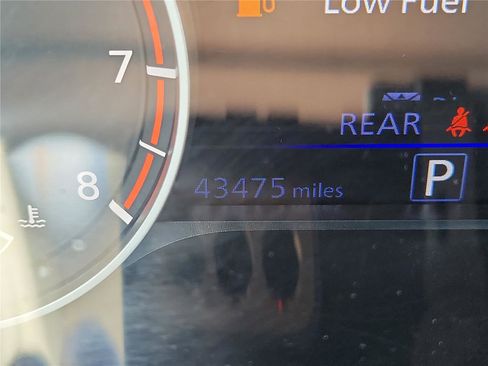 Used 2025 Nissan Altima 2.5 SV FWD image 26